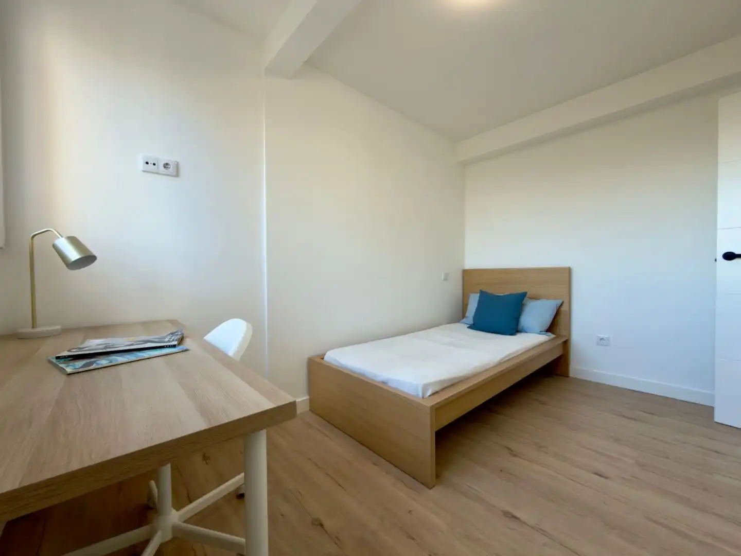 Piso en venta en Calle de Mota del Cuervo, 29, Canillas Habitación de Piso en venta en Madrid con Aire acondicionado, Calefacción y Terraza