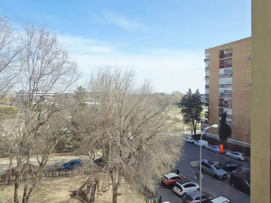 Piso en venta en Calle de Mota del Cuervo, 29, Canillas Parking de Piso en venta en Madrid con Aire acondicionado, Calefacción y Terraza