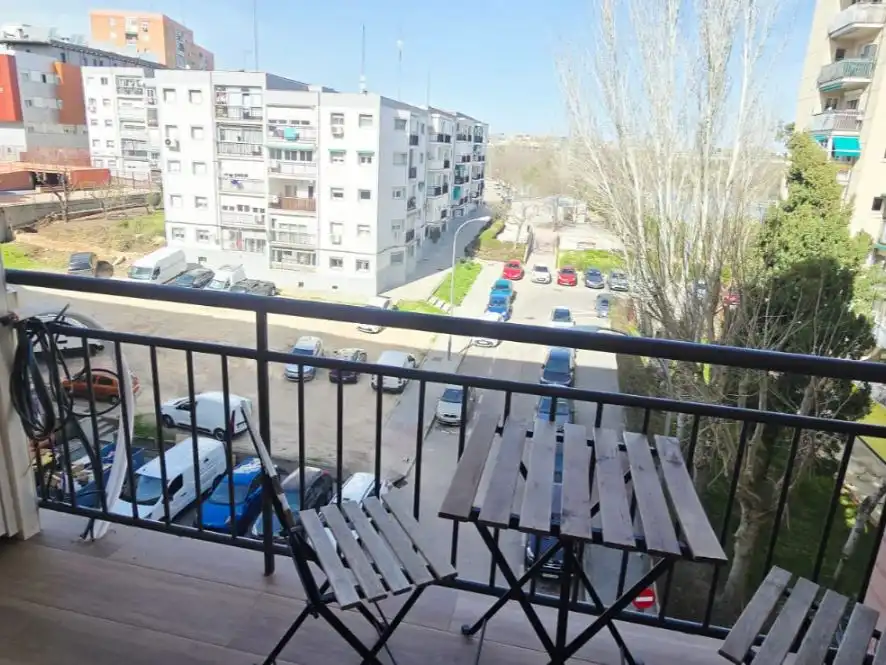 Piso en venta en Calle de Mota del Cuervo, 29, Canillas Terraza de Piso en venta en Madrid con Aire acondicionado, Calefacción y Terraza