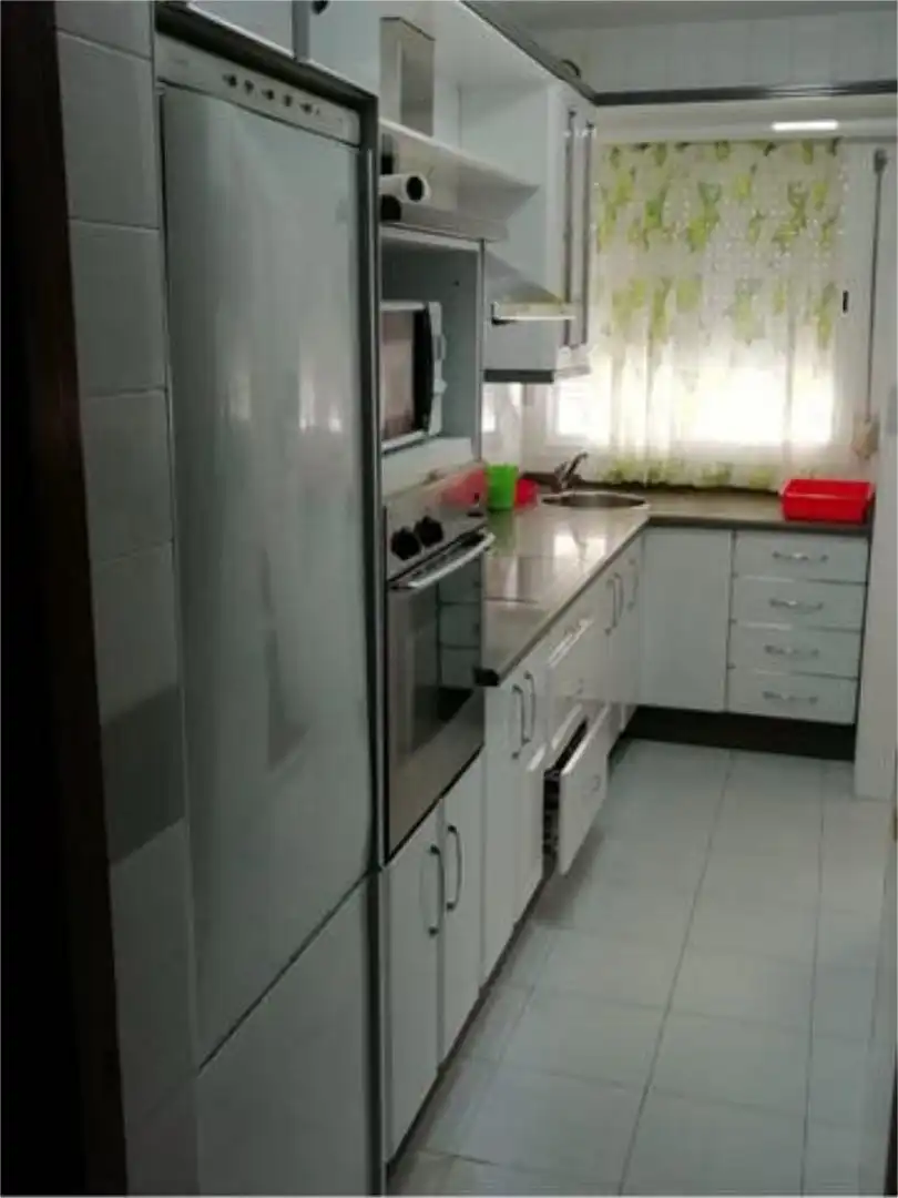 Flat for rent in La Hispanidad - Verdeluz Kitchen of Flat for rent in Huelva with Heating, Terrace and Furnished