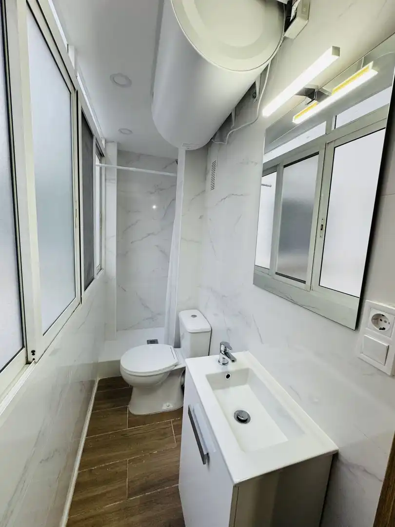 Room in Carretera Barcelona, 47, Bonrepòs i Mirambell Room in Carretera Barcelona, 47, Bonrepòs i Mirambell