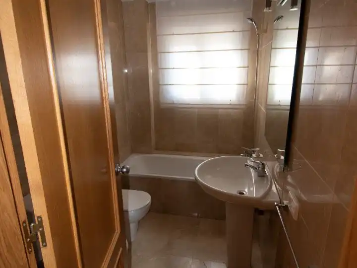 Casa o chalet de alquiler en Calle Aire, 20, Pedanías Norte Baño de Casa o chalet de alquiler en Murcia Capital con Aire acondicionado, Terraza y Piscina