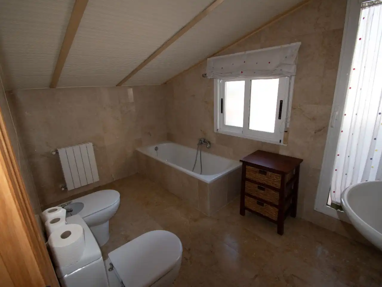 Casa o chalet de alquiler en Calle Aire, 20, Pedanías Norte Baño de Casa o chalet de alquiler en Murcia Capital con Aire acondicionado, Terraza y Piscina