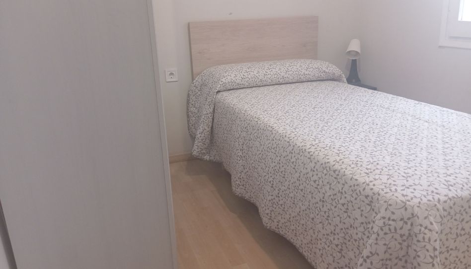 Room in Passeig del Vapor Gran, 3, Barri del Centre, Terrassa - image 1 Photo 1 of Room in Passeig del Vapor Gran, 3, Barri del Centre, Terrassa