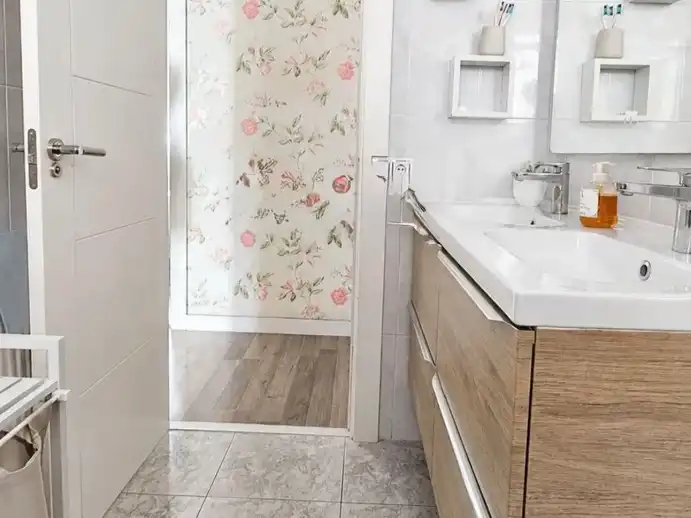 Baño de Piso en venta en  Pamplona / Iruña con Balcón