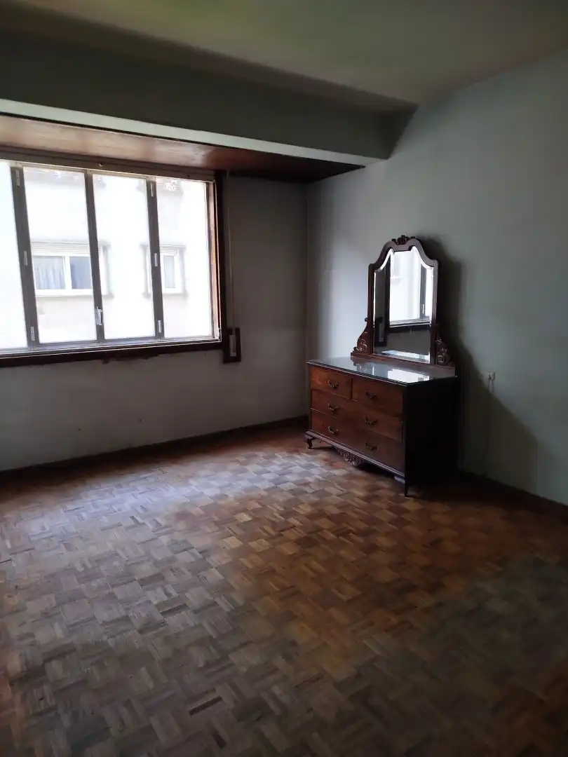 Schlafzimmer von Wohnung zum Verkauf in Santiago de Compostela  mit Balkon
