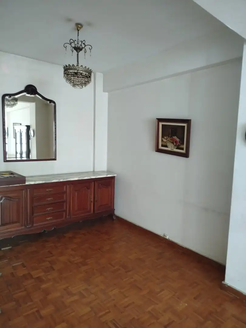 Schlafzimmer von Wohnung zum Verkauf in Santiago de Compostela  mit Balkon
