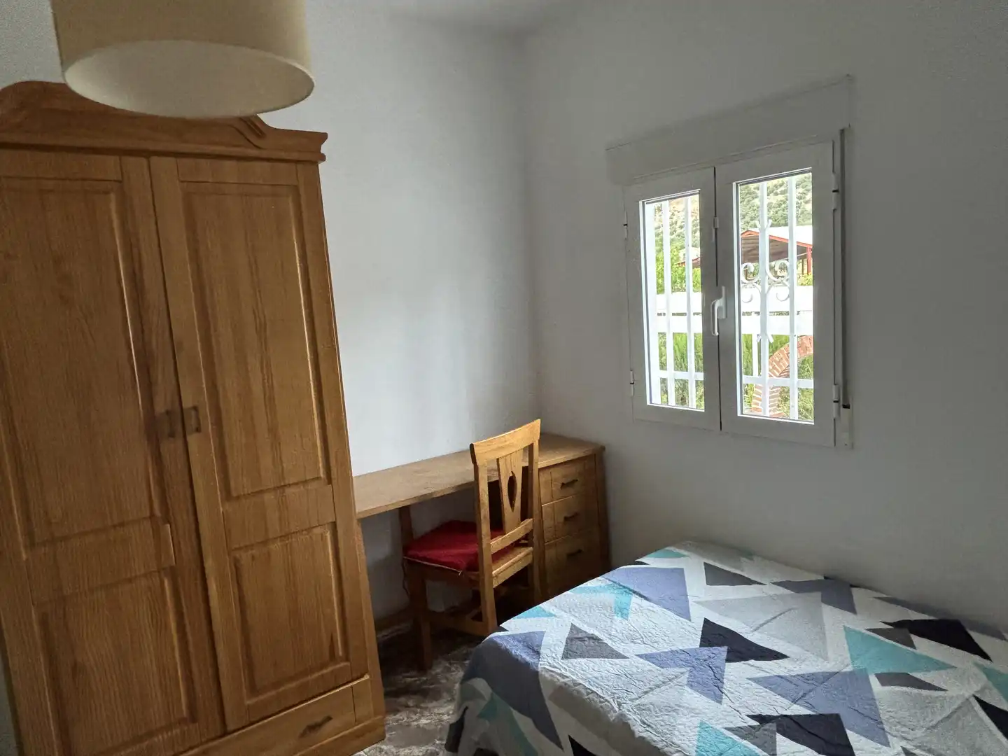 Habitación de Casa o chalet de alquiler en Jaén con Aire acondicionado, Calefacción y Jardín privado