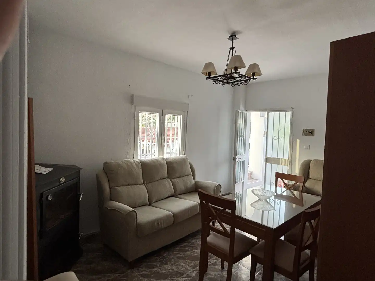Sala de estar de Casa o chalet de alquiler en Jaén con Aire acondicionado, Calefacción y Jardín privado