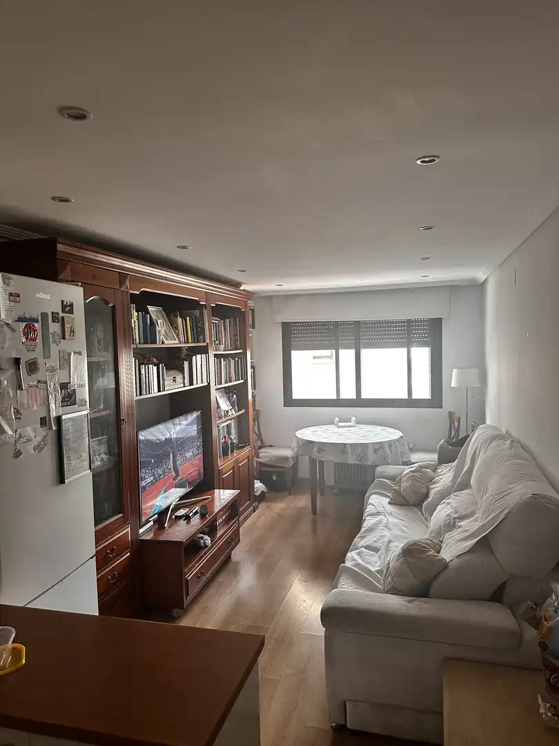 Apartament en venda a Calle la Carrera, 8, Cáceres Capital Sala d'estar de Apartament en venda en Cáceres Capital amb Aire condicionat