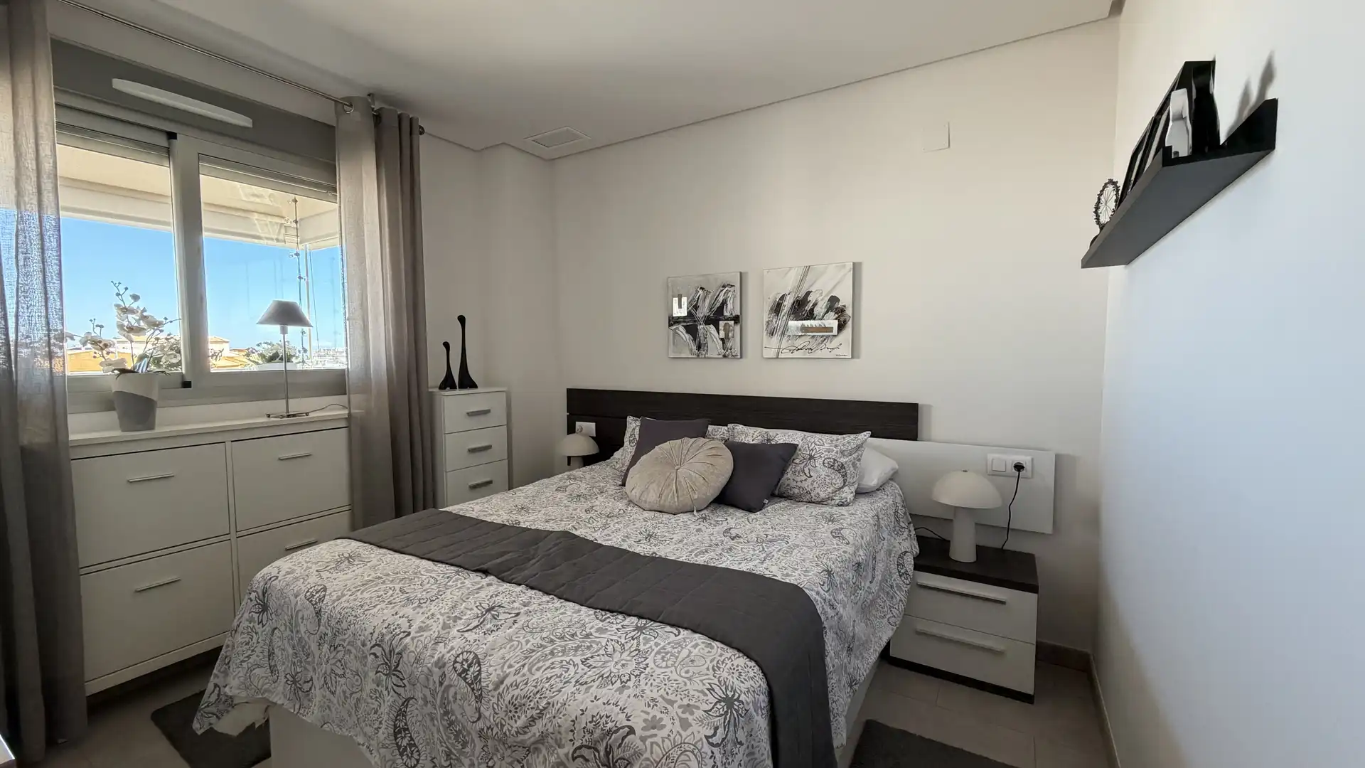 Flat for rent in Polígono E-2 el Barranco, 1b, Orihuela Costa Bedroom of Flat for rent in Orihuela with Air Conditioner, Terrace and Swimming Pool