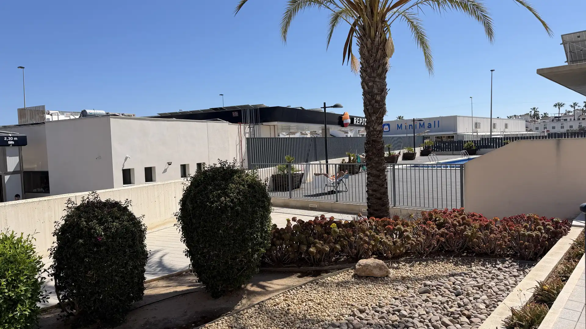 Flat for rent in Polígono E-2 el Barranco, 1b, Orihuela Costa Exterior view of Flat for rent in Orihuela with Air Conditioner, Terrace and Swimming Pool