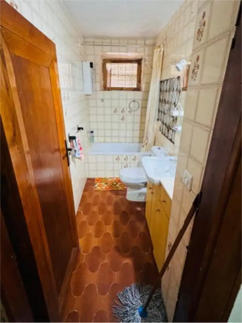 Bathroom of Houses for sale in Torre de Juan Abad
