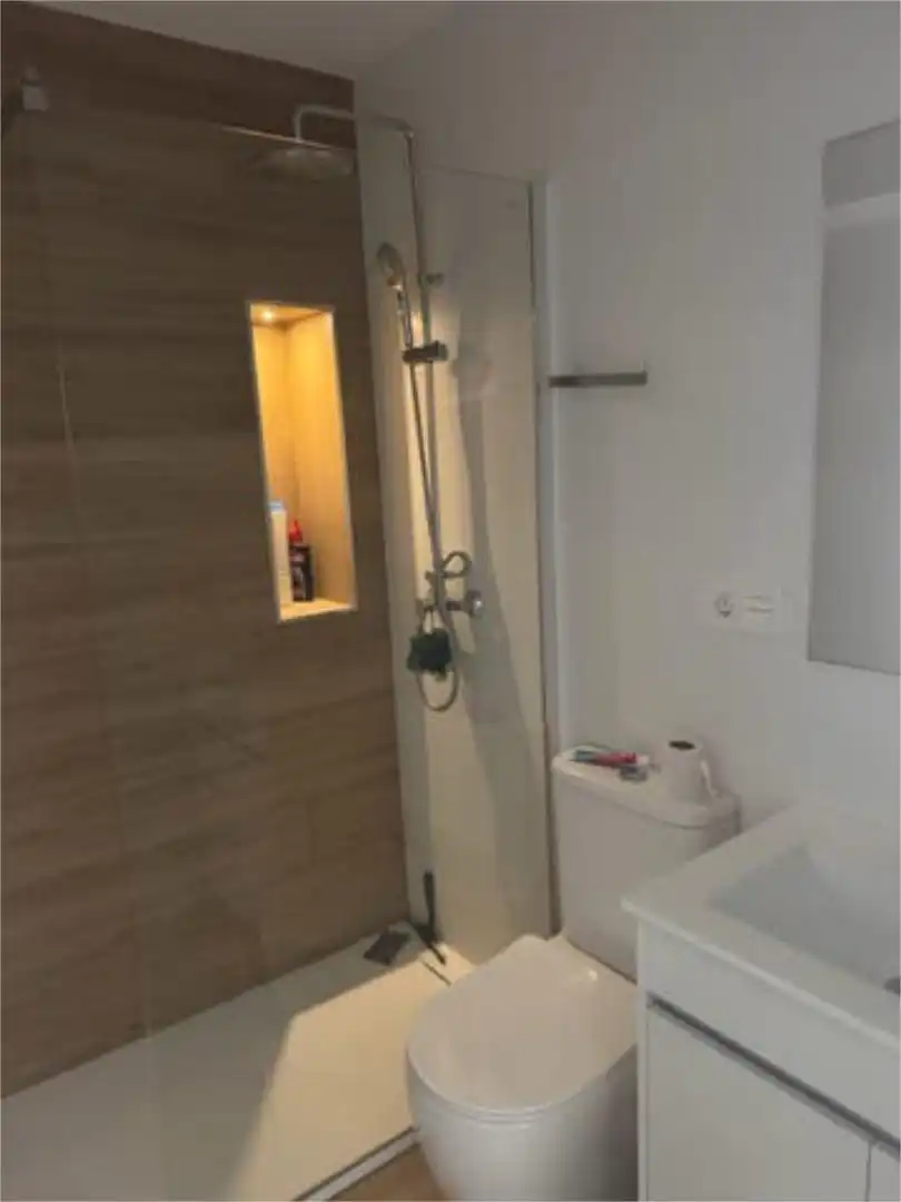 Baño de Piso de alquiler en Castellón de la Plana / Castelló de la Plana con Amueblado