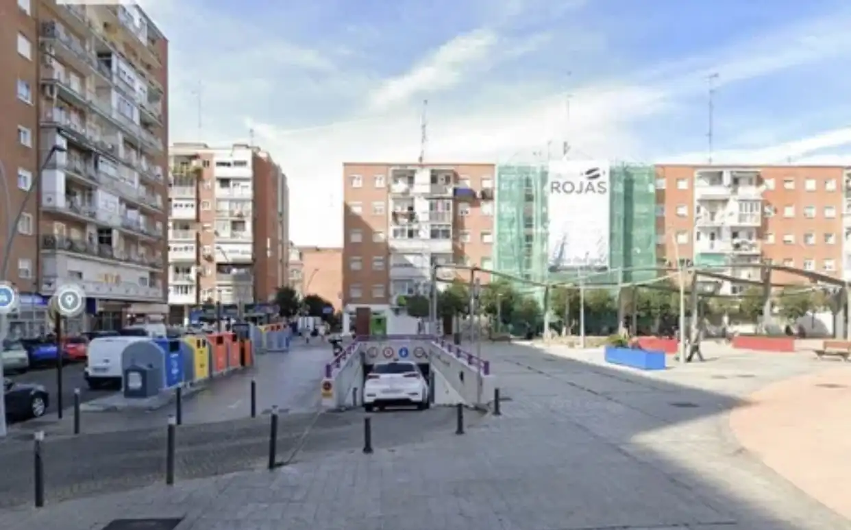 Vista exterior de Garaje de alquiler en Alcorcón