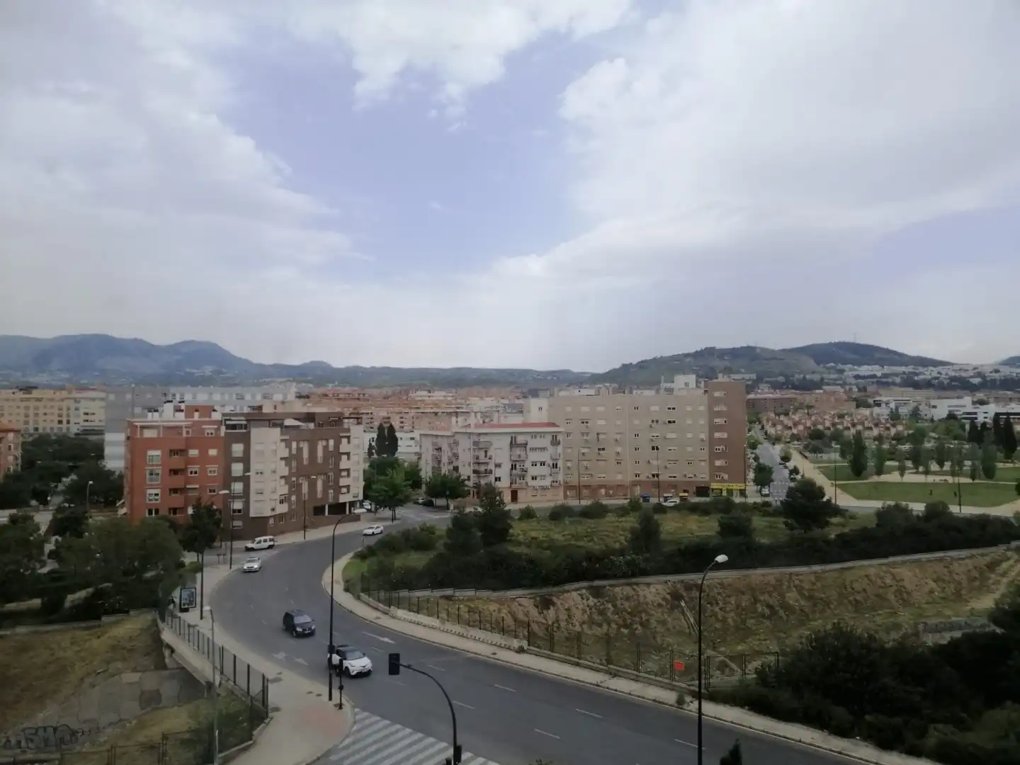 Pis de lloguer a Calle Periodista Fernando Gómez de la Cruz, 51, Cerrillo de Maracena - Periodistas Vista exterior de Pis de lloguer en Granada amb Aire condicionat, Calefacció i Parquet