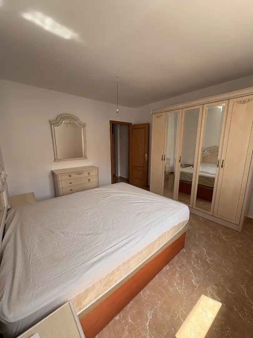 Casa o xalet en venda a Calle Joaquín Alcalde, 49, Malpartida de Plasencia Dormitori de Casa o xalet en venda en Malpartida de Plasencia amb Aire condicionat