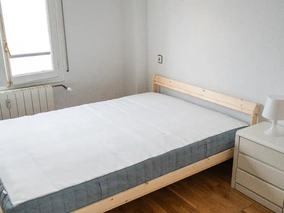 Wohnung zur Miete in Calle Mayor, 11, Zaragoza Capital Schlafzimmer von Wohnung zur Miete in Zaragoza Capital mit Klimaanlage