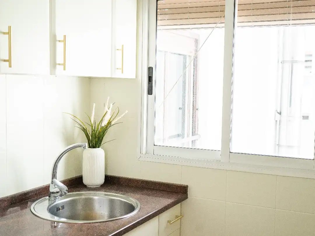 Wohnung zur Miete in Calle Mayor, 11, Zaragoza Capital Küche von Wohnung zur Miete in Zaragoza Capital mit Klimaanlage