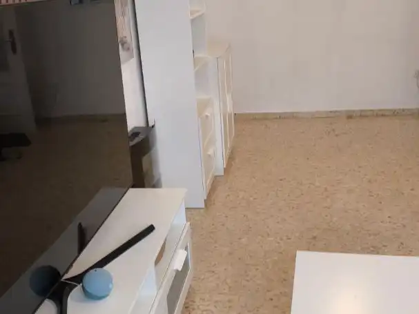 Piso en venta en Avenida Pablo Picasso, 18, Las Almenas Sala de estar de Piso en venta en Tomares con Aire acondicionado, Terraza y Piscina