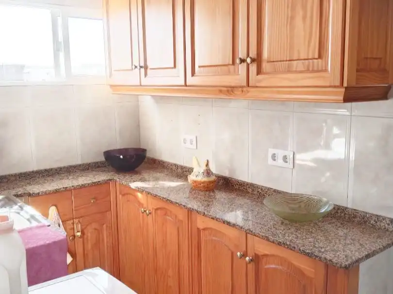 Piso en venta en Avenida Escaleritas, 71, Escaleritas Cocina de Piso en venta en Las Palmas de Gran Canaria con Balcón