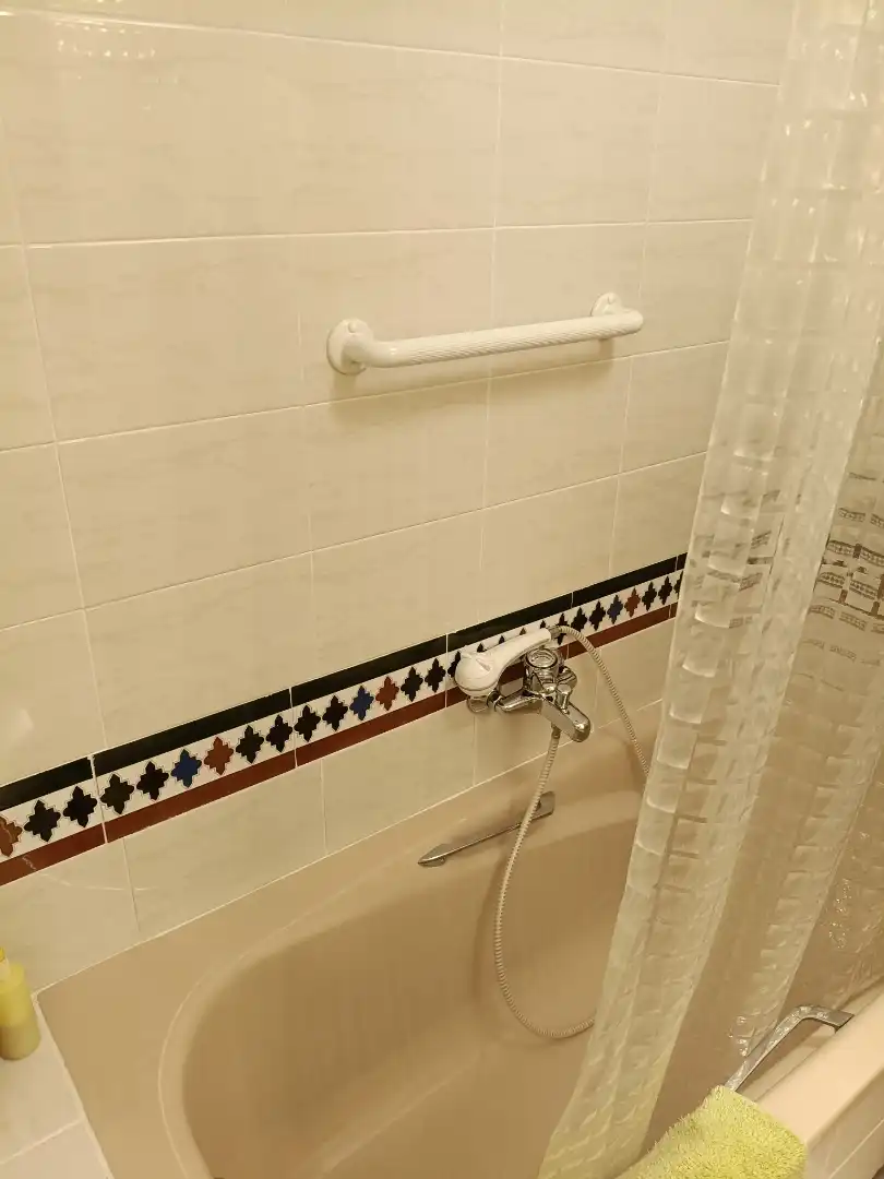 Casa adosada en venda a Calle Olivo, 113, Valdeastillas - Fuentezuelas Bany de Casa adosada en venda en Jaén amb Aire condicionat, Calefacció i Jardí privat
