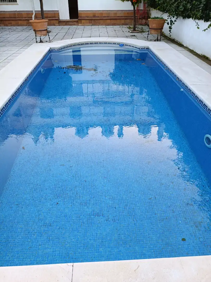 Casa adosada en venda a Calle Olivo, 113, Valdeastillas - Fuentezuelas Piscina de Casa adosada en venda en Jaén amb Aire condicionat, Calefacció i Jardí privat