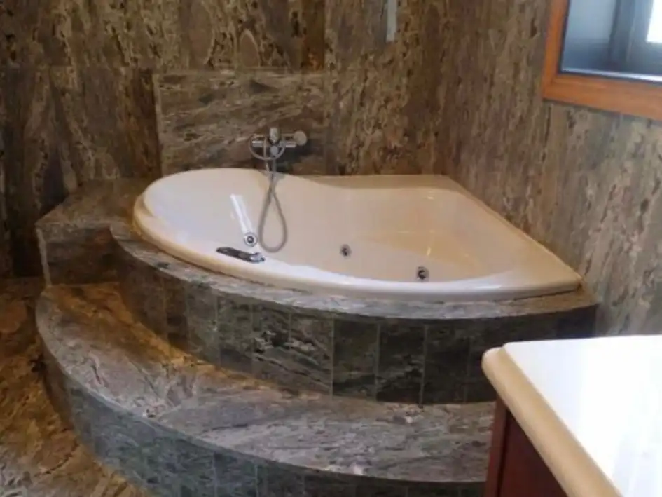 Flat for sale in Avenida Rosalía Castro, 17, Ponteareas Bathroom of Flat for sale in Ponteareas with Air Conditioner, Heating and Private garden