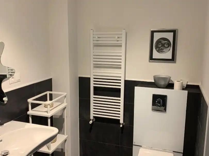 Baño de Piso de alquiler en Santander con Calefacción, Parquet y Amueblado