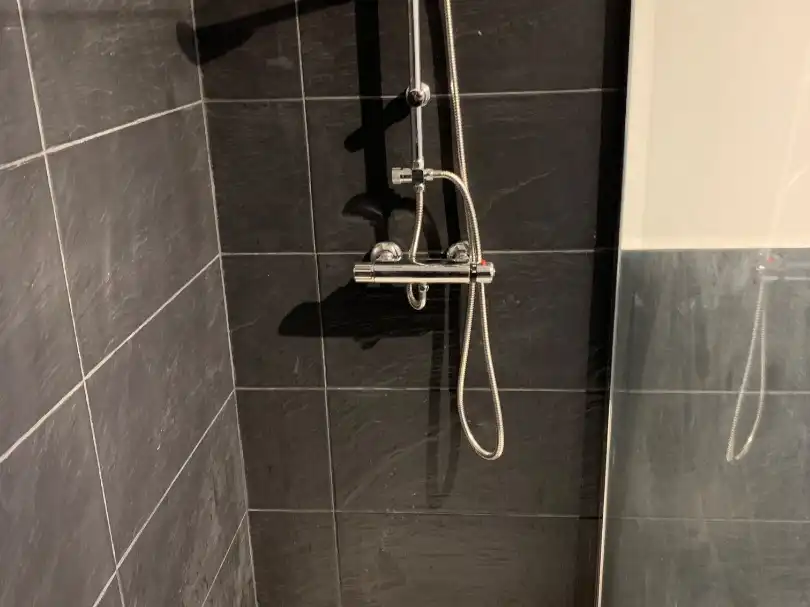 Baño de Piso de alquiler en Santander con Calefacción, Parquet y Amueblado
