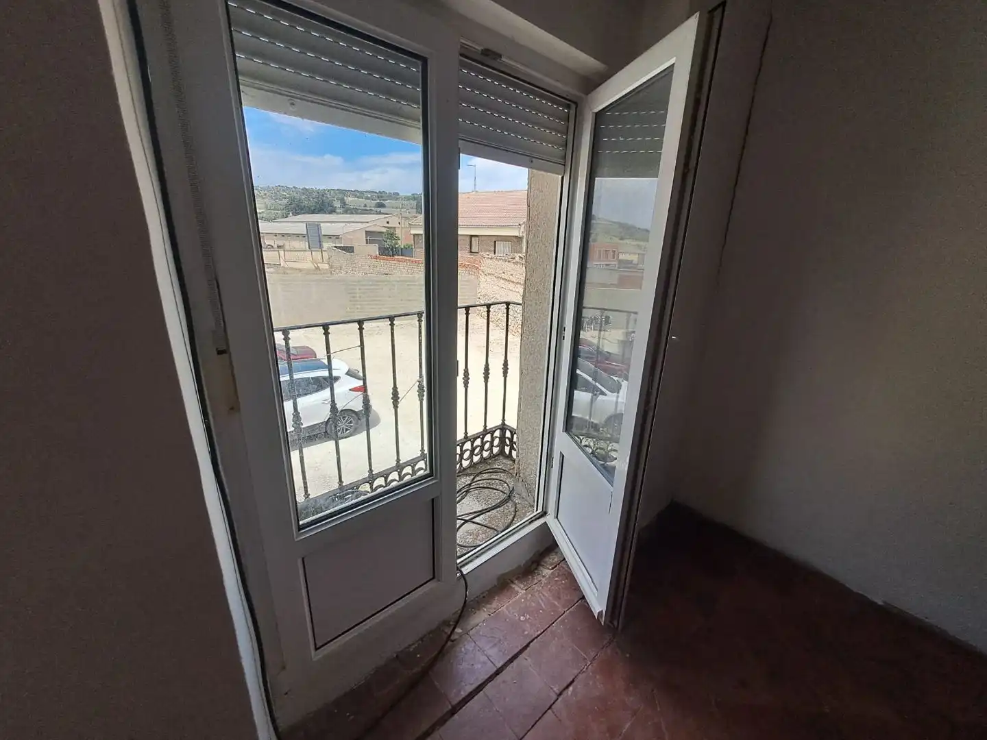 Houses for sale in Calle Isilla, 6, Tórtoles de Esgueva Balcony of Houses for sale in Tórtoles de Esgueva with Private garden and Balcony