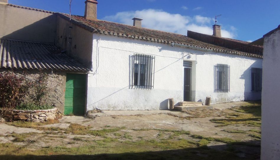 Finca rústica en venta en Calle Abajo, 13, Barbalos, Salamanca - imagen 1 Foto 1 de Finca rústica en venta en Calle Abajo, 13, Barbalos, Salamanca