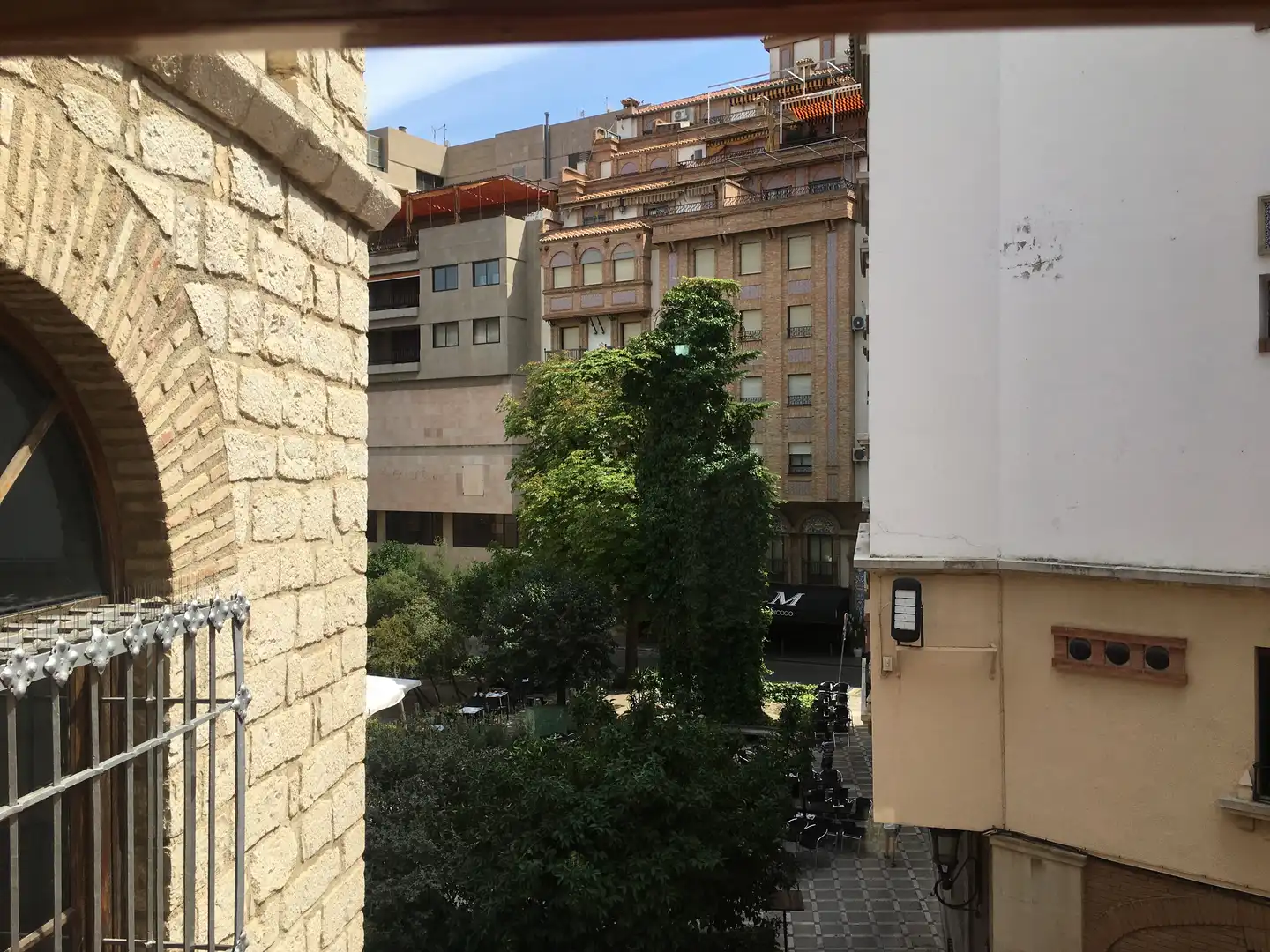 Vista exterior de Piso de alquiler en Jaén con Aire acondicionado, Calefacción y Amueblado