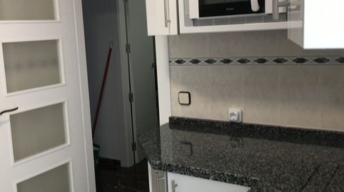 Foto 2 de Piso de alquiler en Calle Pescadería, 15, San Bartolomé - Millán de Priego, Jaén Capital