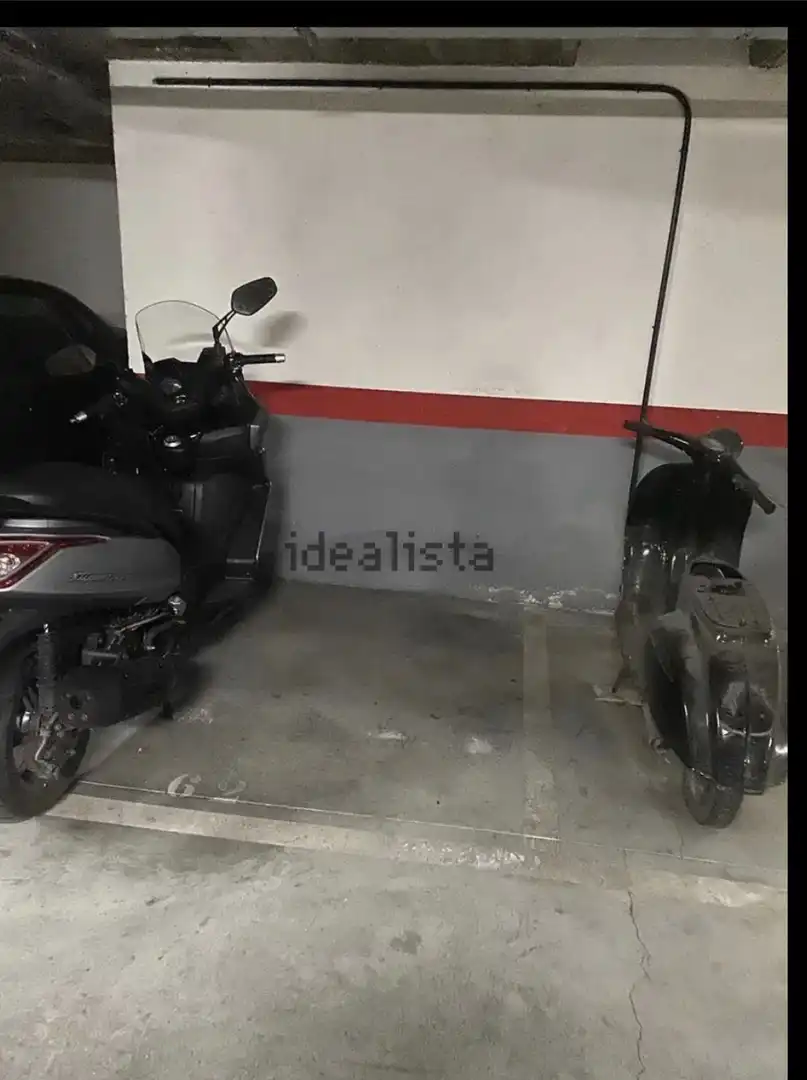 Garage for rent in Calle del Monte Oliveti, 22, Numancia Parking of Garage for rent in Madrid