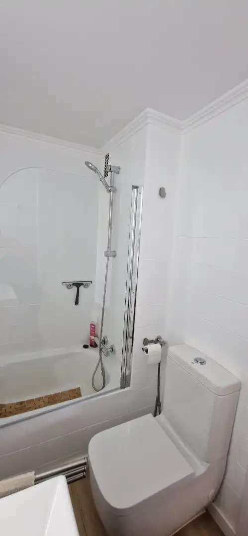 Piso de alquiler en Calle de las Marismas, 49, Numancia Baño de Piso de alquiler en Madrid con Parquet y Amueblado