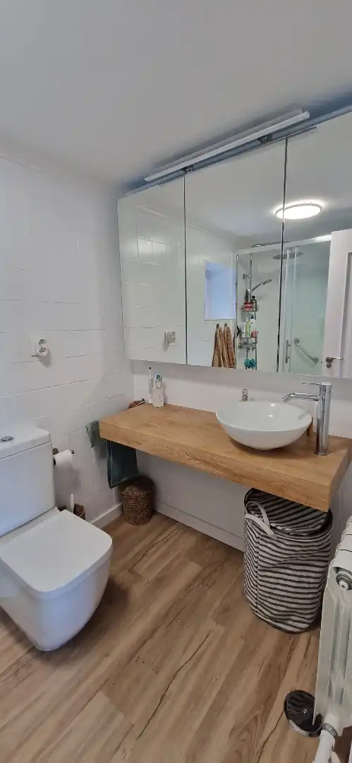 Piso de alquiler en Calle de las Marismas, 49, Numancia Baño de Piso de alquiler en Madrid con Parquet y Amueblado