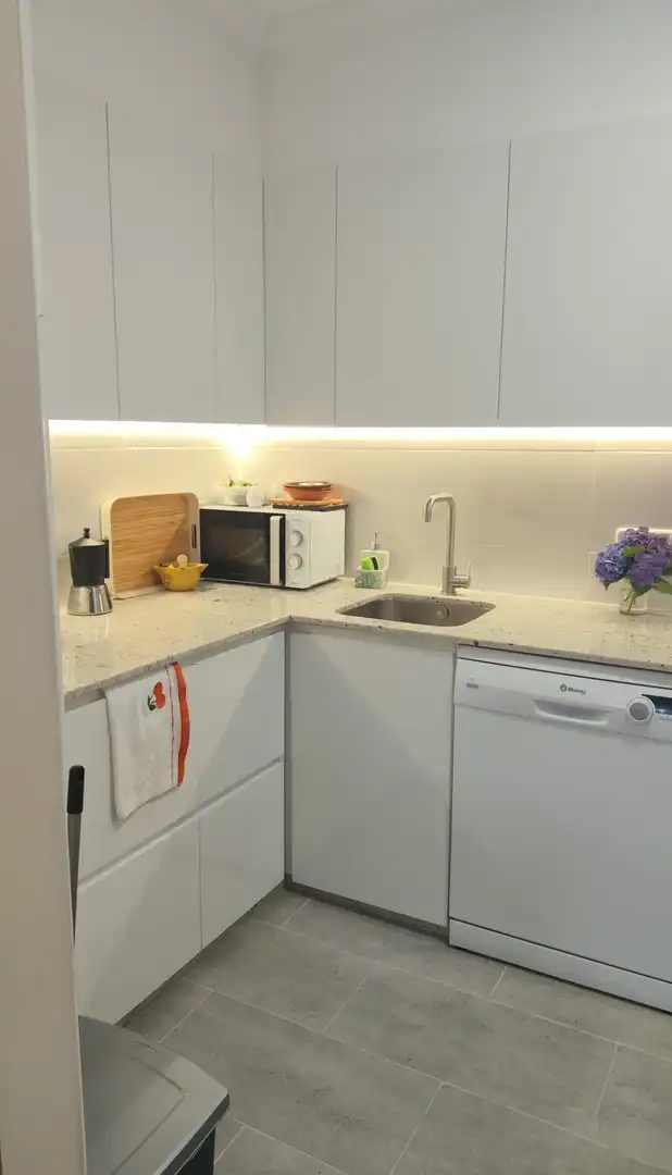 Kitchen of Flat for share in Vilagarcía de Arousa  with Heating, Parquet flooring and Furnished