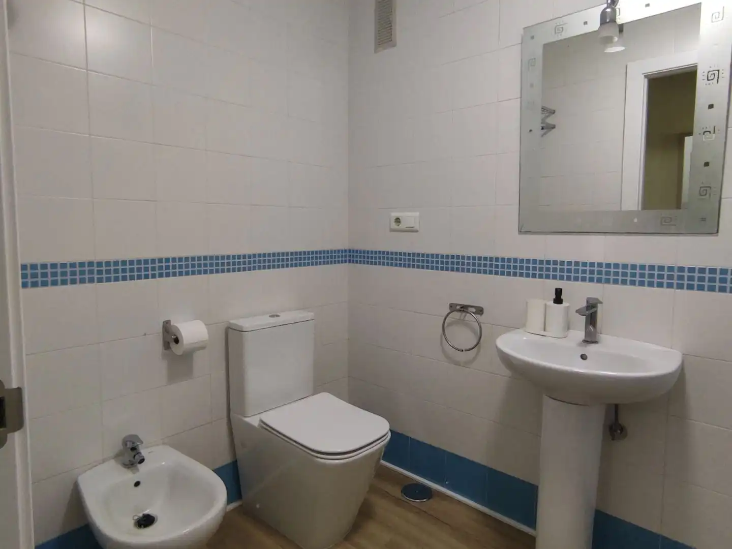 Badezimmer von Wohnungen zur Miete in Punta Umbría