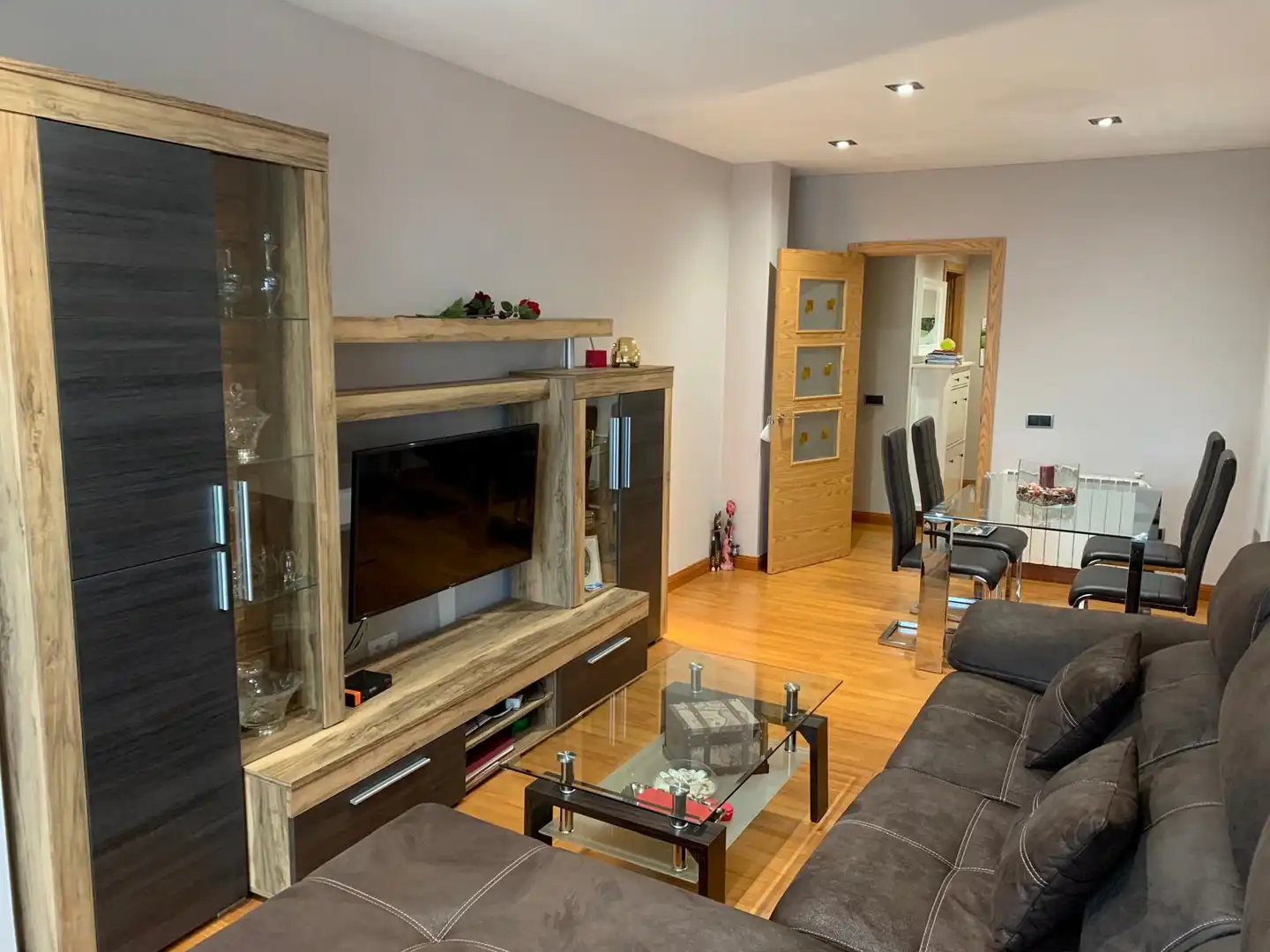 Flat for sale in Calle del Niscalo, 5, Plasencia Living room of Flat for sale in Plasencia with Air Conditioner, Terrace and Balcony