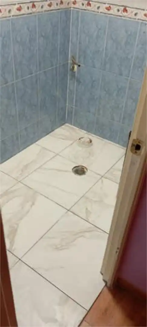 Piso en venta en El Juncal - Vallealto Baño de Piso en venta en El Puerto de Santa María con Amueblado
