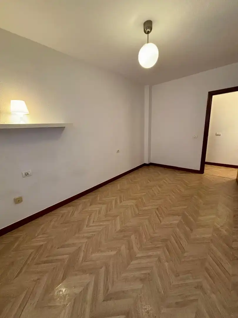 Piso en venta en Calle Segunda la Monja, 6, Barranco Grande Piso en venta en Santa Cruz de Tenerife con Parquet, Trastero y Amueblado