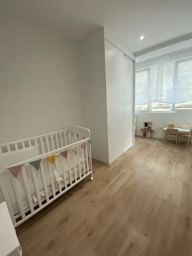 Flat for rent in Calle Madre Ràfols, 1, Los Remedios Bedroom of Flat for rent in Sevilla with Air Conditioner, Heating and Parquet flooring