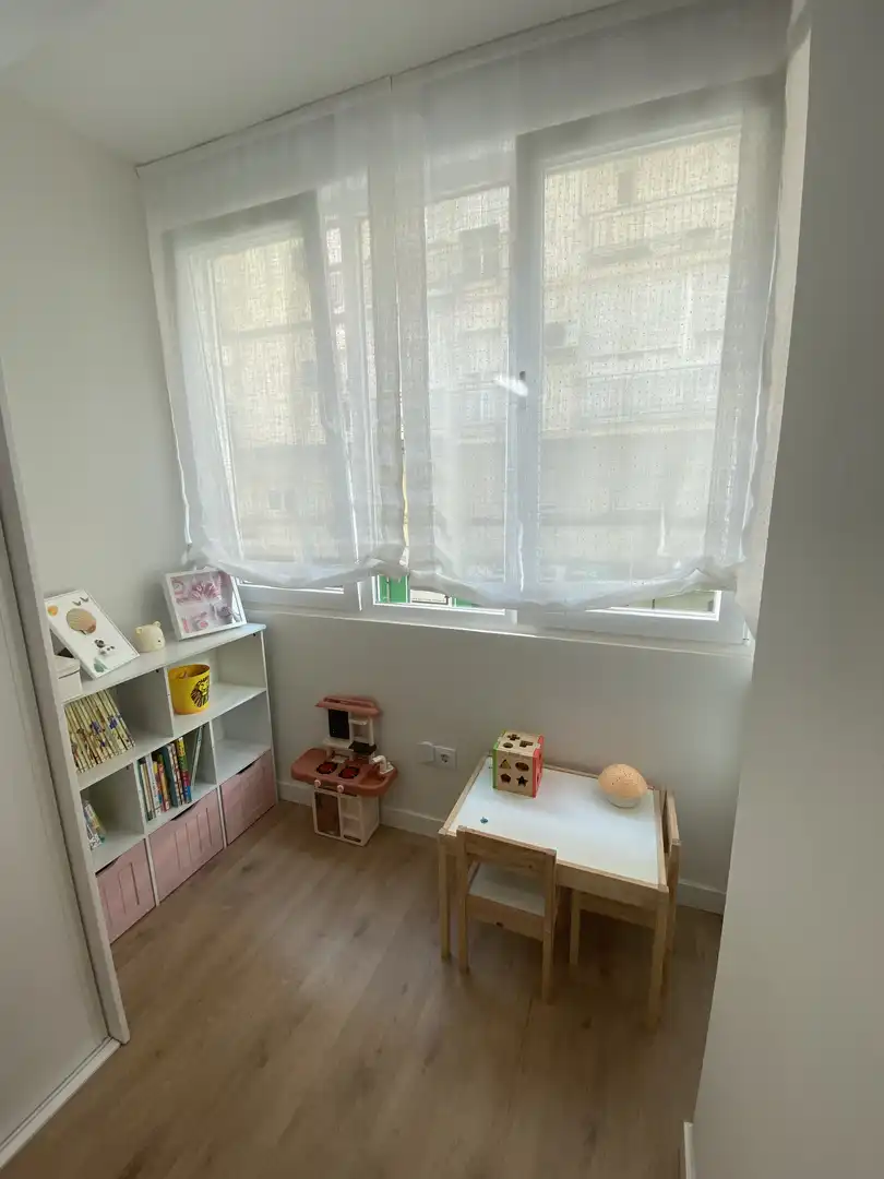 Flat for rent in Calle Madre Ràfols, 1, Los Remedios Bedroom of Flat for rent in Sevilla with Air Conditioner, Heating and Parquet flooring
