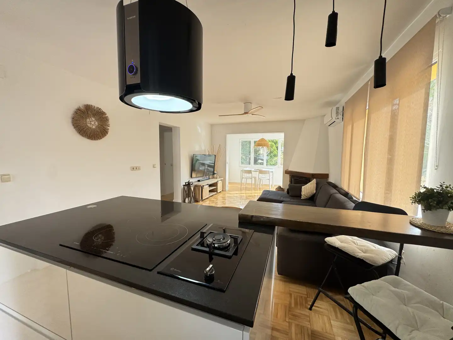 Casa o chalet en venta en Carrer Guatemala, 7, Coloma Sala de estar de Casa o chalet en venta en La Nucia con Aire acondicionado, Terraza y Balcón