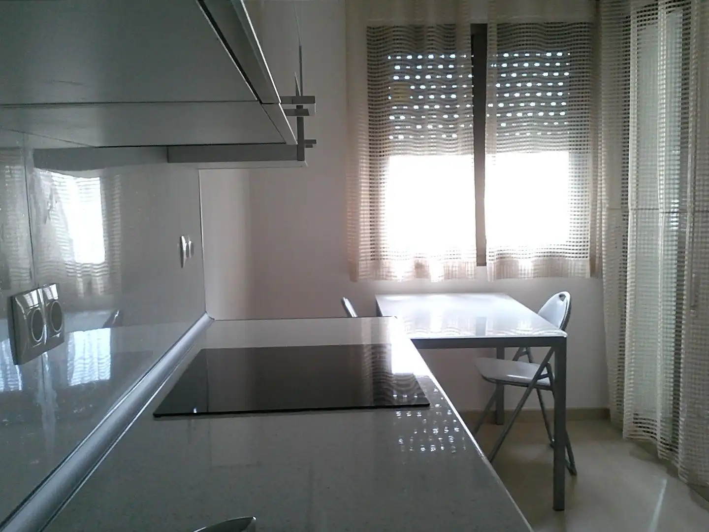 Wohnung zur Miete in Carrer del Cardenal Vidal I Barraquer, 2, Nou Eixample Nord Küche von Wohnung zur Miete in Tarragona Capital mit Klimaanlage, Schwimmbad und Balkon