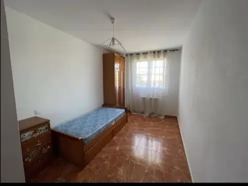 Schlafzimmer von Wohnung zur untervermieten in Fuensaldaña mit Heizung und Möbliert