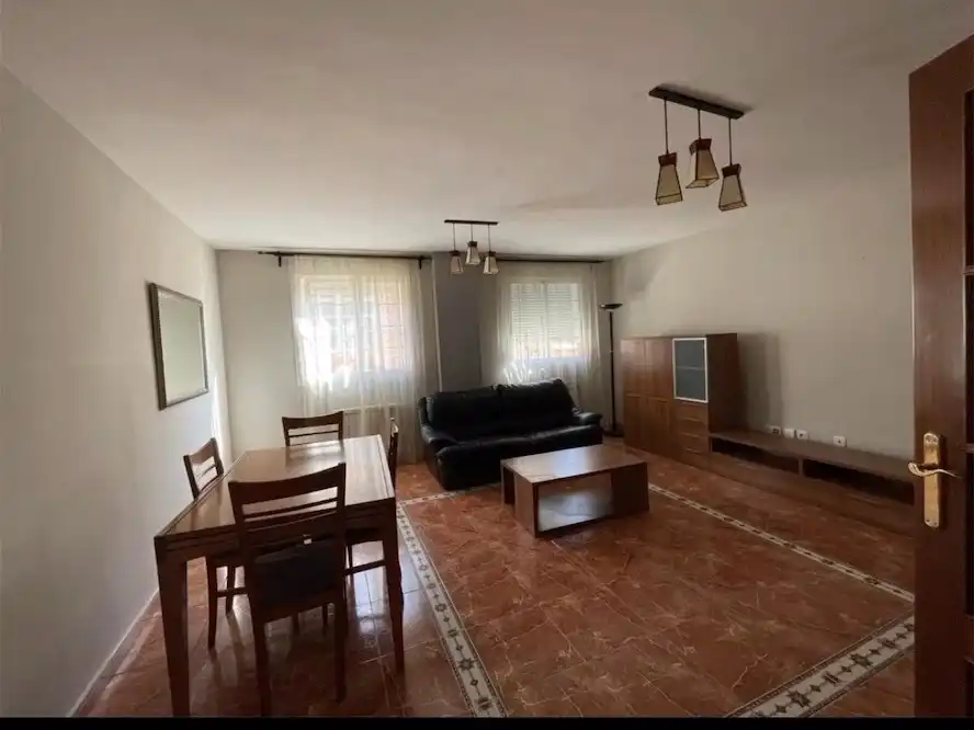Wohnzimmer von Wohnung zur untervermieten in Fuensaldaña mit Heizung und Möbliert