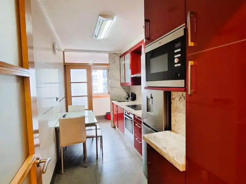 Flat for rent in Avenida de Monelos, 147, Eirís Kitchen of Flat for rent in A Coruña Capital with Heating, Storage room and Furnished