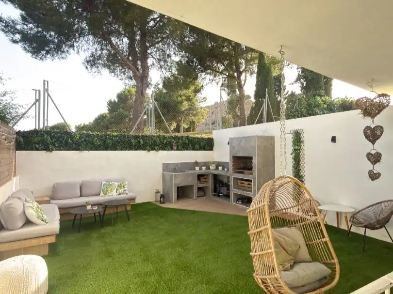 Piso en venta en Calle Doña Julia, 1, Doña Julia Golf Terraza de Piso en venta en Casares con Aire acondicionado, Terraza y Piscina
